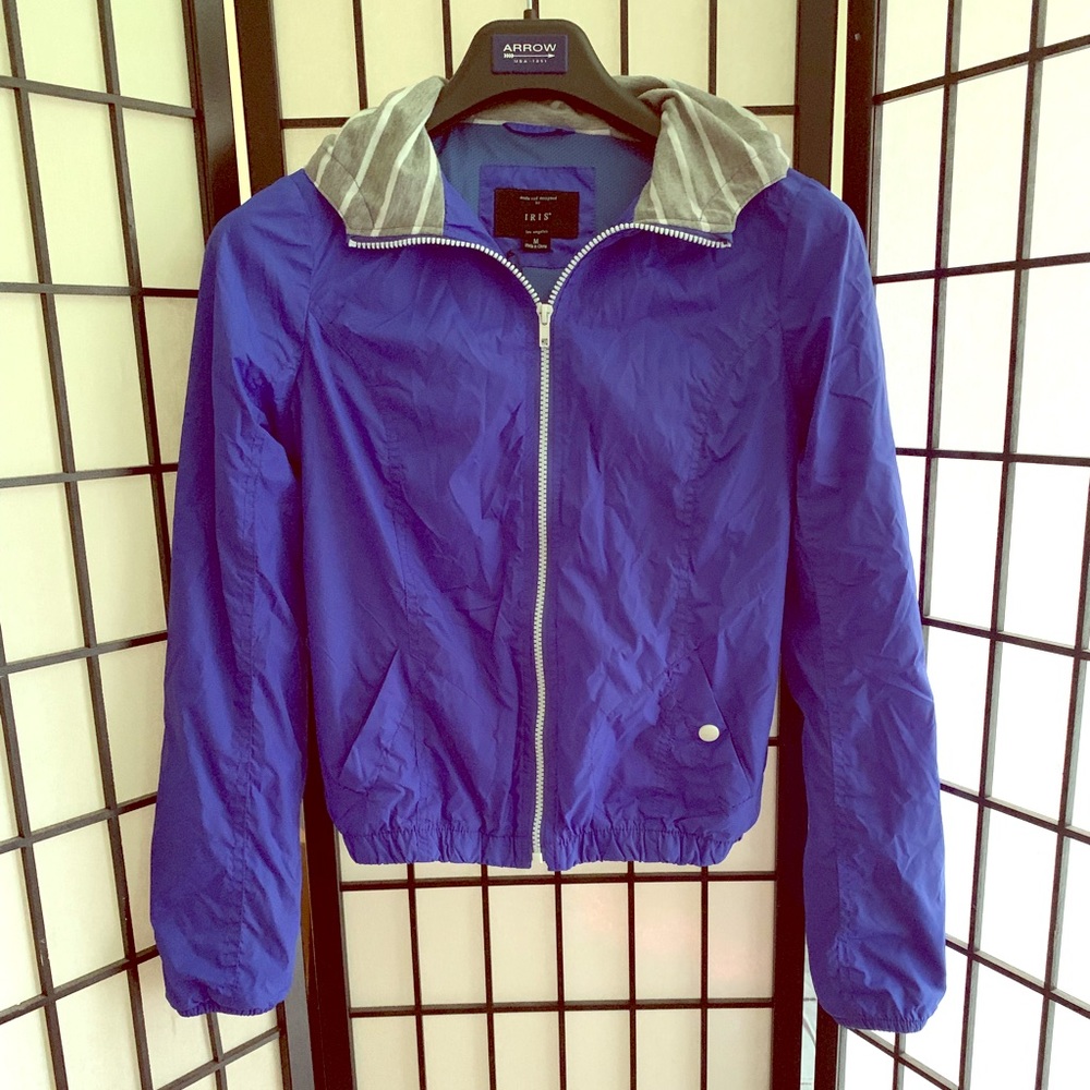 Blue windbreaker 🌬🌈